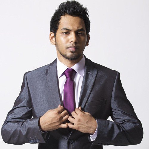 JioSaavn's tweet photo. Saavn #ExclusiveAlert! 🤩 @Hiphoptamizha’s brand new #Kadhalikathey from #ImaikkaNodigal releases tomorrow! 🔥 Get your Saavn apps ready📲 https://t.co/VCdG9Y3yij