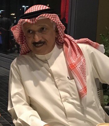 أحد قادة المقاومة الكويتية محمد الفجي: أدعو إلى تجنيس العسكريين #البدون الذين حملوا السلاح عام 2-8-1990 بدلاً من تجنيس الفنانين والفنانات.