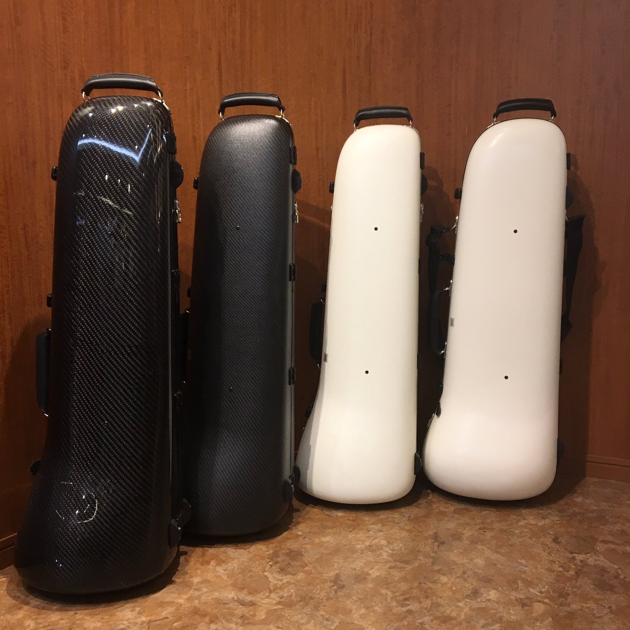 アコード　カーボンファイバー トロンボーンケース　美品！acord case ドルチェ楽器管楽器アヴェニュー東京店 on X: 