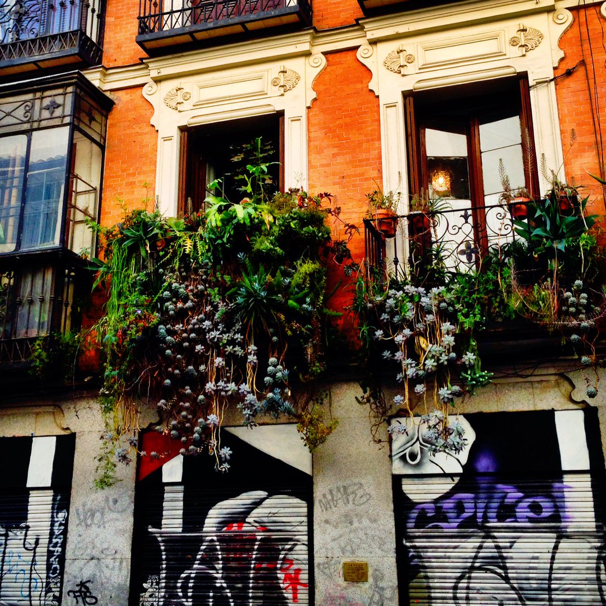 Dio_MorenoB's tweet photo. Comprar una casa es algo que suena muy atractivo, ¿pero sabes cuáles son los gastos asociados a ello? https://t.co/4YGCXdJnja https://t.co/wT2LuYKN1A