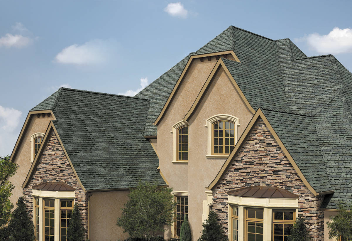 Lee_Catherine0's tweet photo. Asphalt shingles may be the least expensive and most popular #roofing option, but they’re not the most durable. https://t.co/ceMkw5diHS https://t.co/zGq6uyqT1C