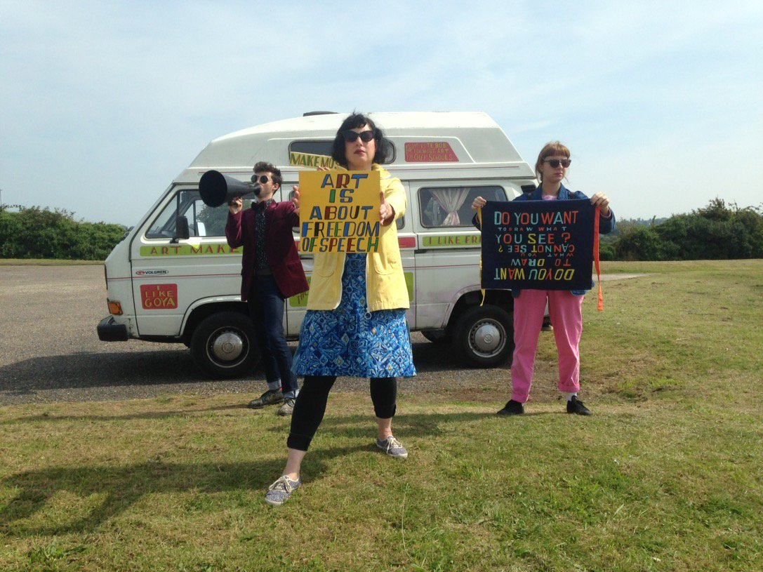 Bob&Roberta Smith tweet media