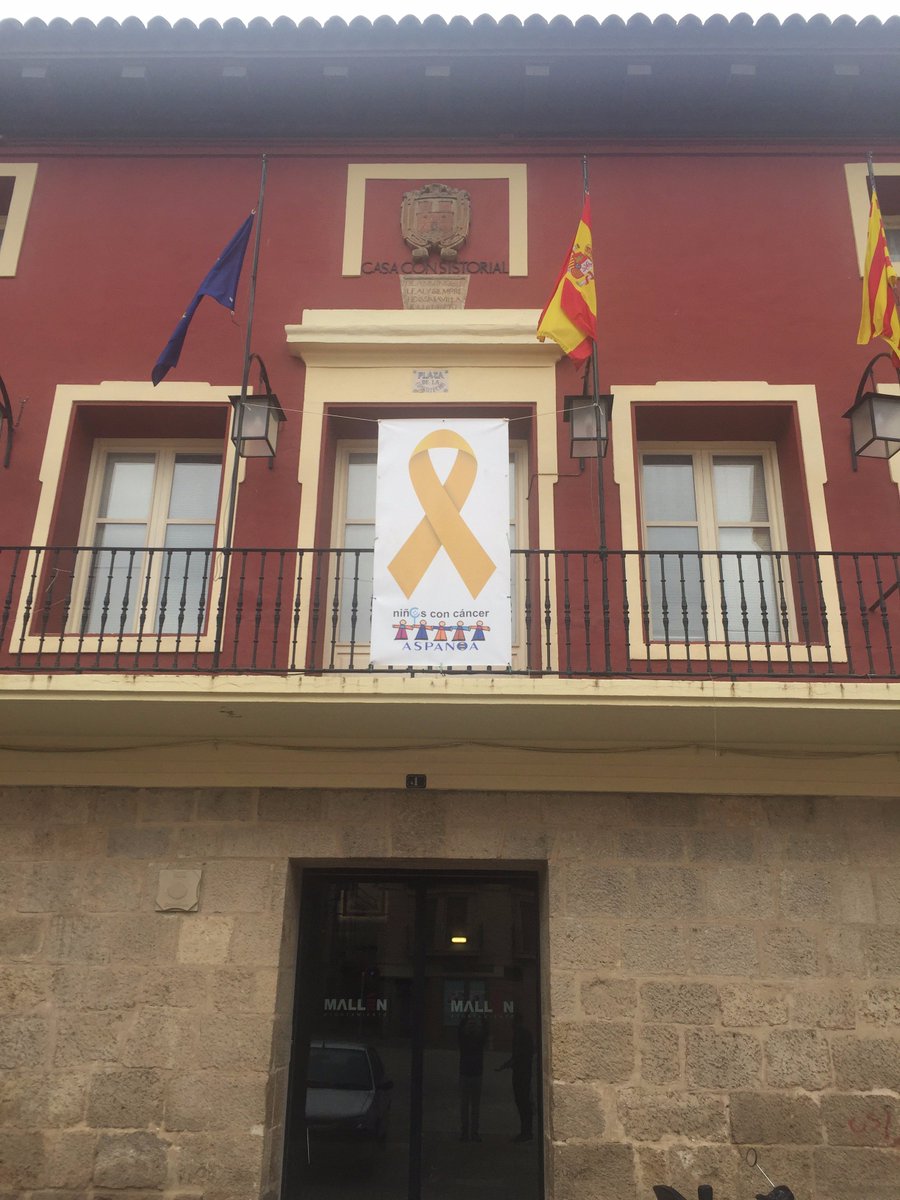 aspanoa's tweet photo. La Comarca de #Borja también #EnciendeLaEsperanza con el lazo dorado contra el cáncer infantil. Aquí: #Ambel, #Frescano, #Mallén y #Novillas https://t.co/PNF13gyXtL