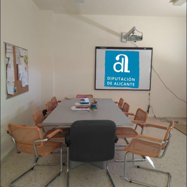 APROSDECO tweet media