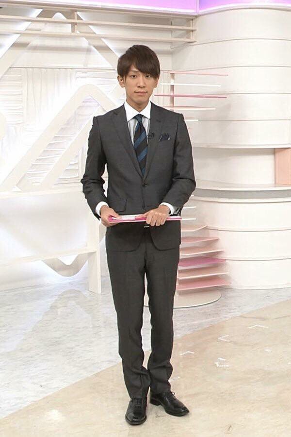 ルイ 最もジーンズが似合う人決めるなら 最もスーツが似合う人も決めよ 小山慶一郎 T Co Ahylx9zsm5 Twitter