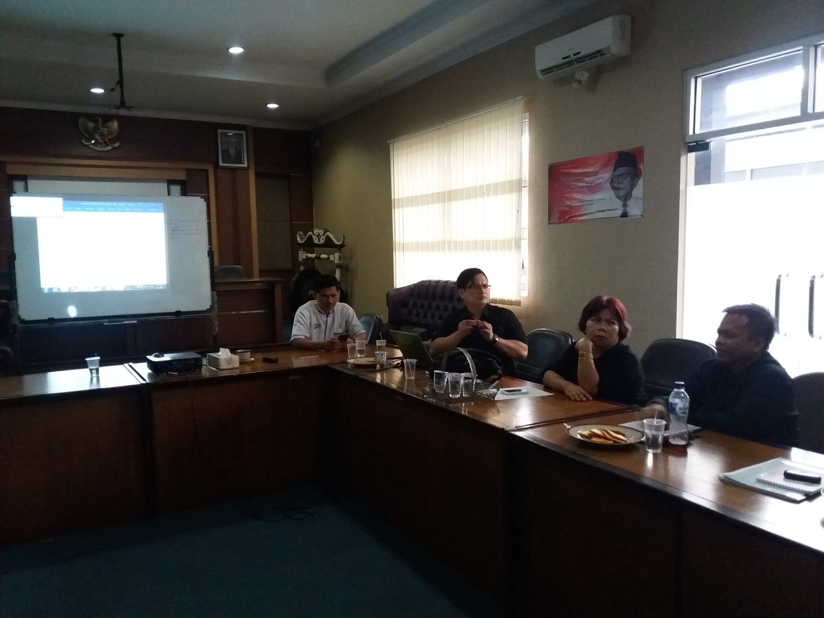 InspPwk's tweet photo. Pembahasan Pilot Project pnerapan Tunjangan Kinerja Dinamis u/ Efektifitas kinerja pegawai dan anggaran yg lebih baik https://t.co/aflp6eFQSE
