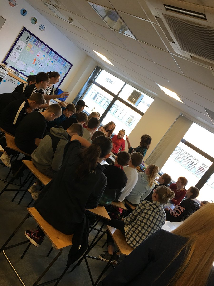 LHSFCT's tweet photo. S1 languages pupils tasting their brioche bread and butter pudding 🇫🇷🥐 @LHSLanguages @langambassadors https://t.co/DPWXNkdqho