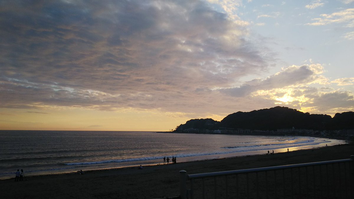 NormalPoster_Gt's tweet photo. 色々考えて
スッキリした

沢山考えた

これでいい

後は煮詰めよう

とりあえず帰ろう

この曲聞きながら

#REGULUS
#SEVENDAYSWEEKEND https://t.co/1nRiPqbv6H