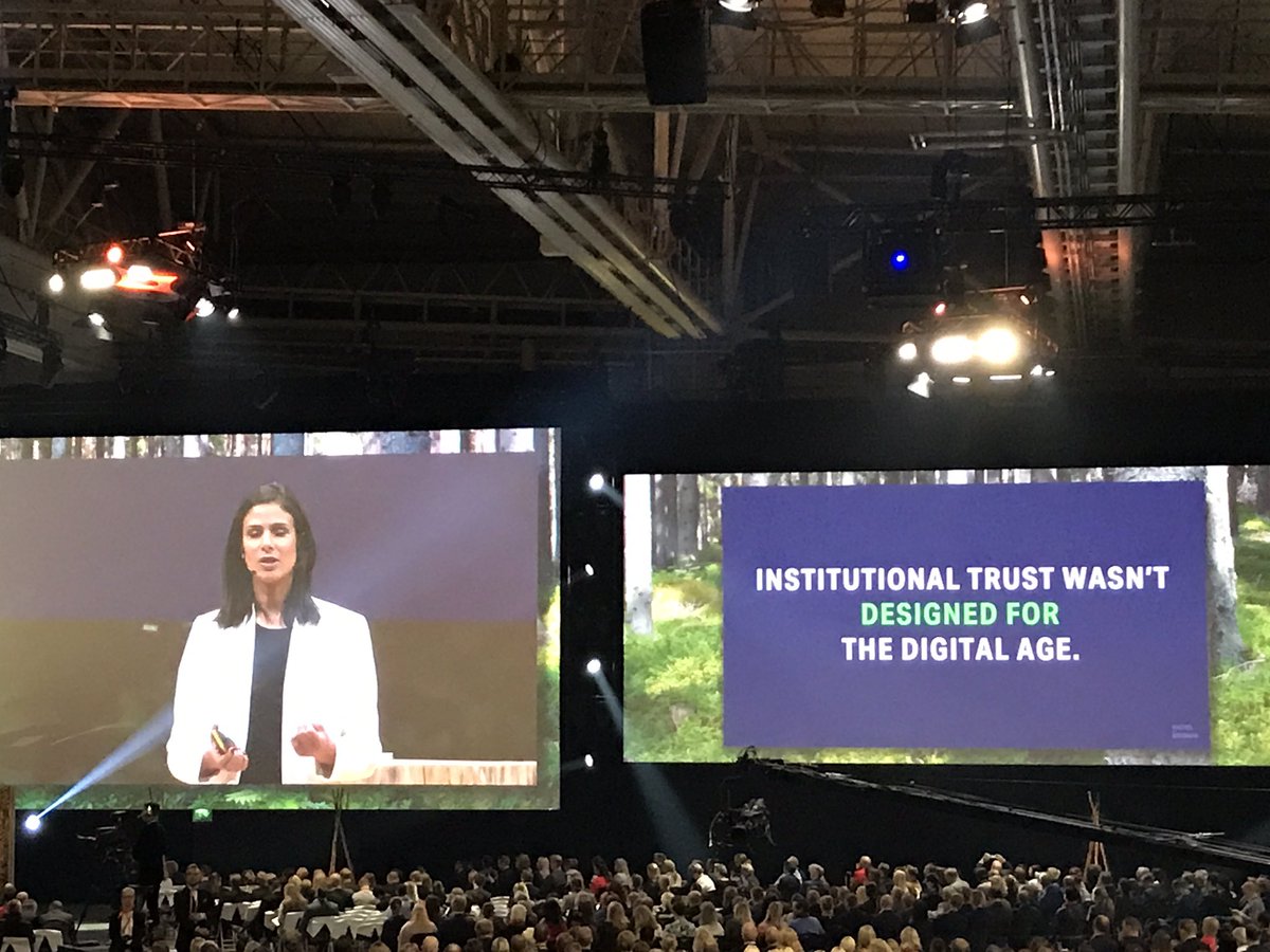 kiaharing's tweet image. #trust prevails between networks of peers and friends! #distributedtrust by @rachelbotsman #NBforum2017
