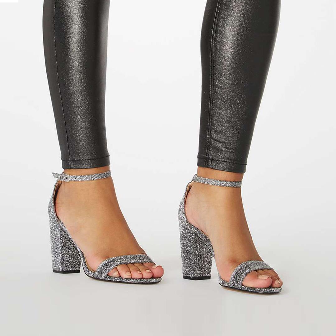 Dorothy Perkins tweet media