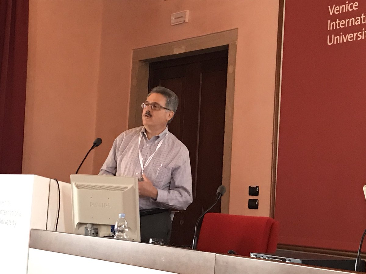 mreyesm's tweet photo. Bruce pawel talking on SMARCB1 deficient tumors at the #IPPA2017 #PediPath course in Venice https://t.co/Sa2gy57vfS
