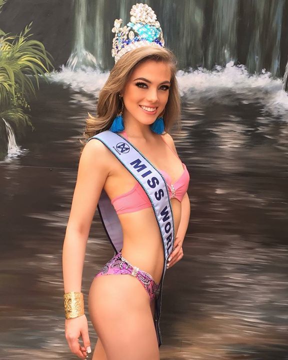 Uživatel Miss Ecuador na Twitteru: „Andrea Burneo, Miss Loja rumbo a Miss World Ecuador 2018. Foto de baño. https://t.co/bWKWcXzYDU https://t.co/yRWmqZjPh2“ / Twitter