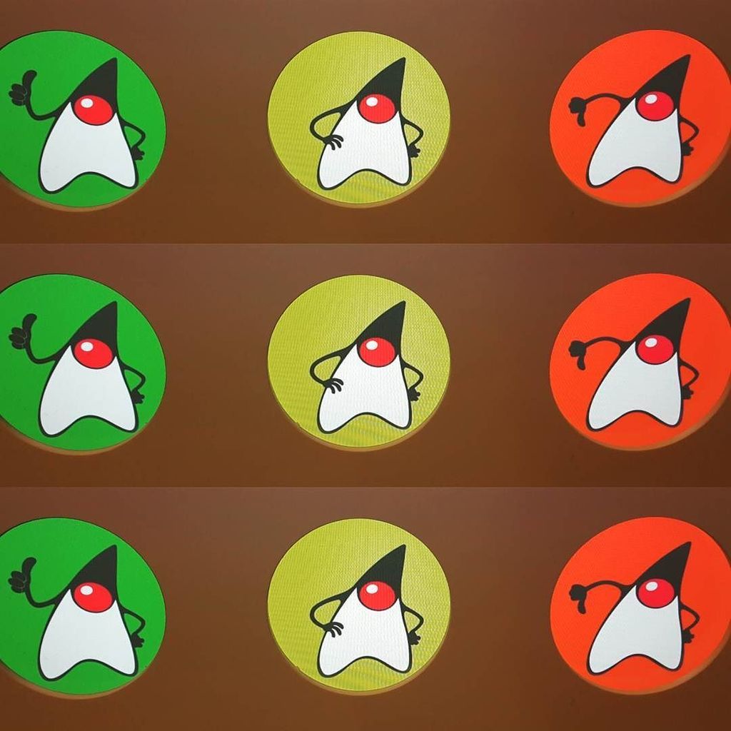 victor_cuervo's tweet image. Java Duke #OracleInnovation17 #oow17 #javaone