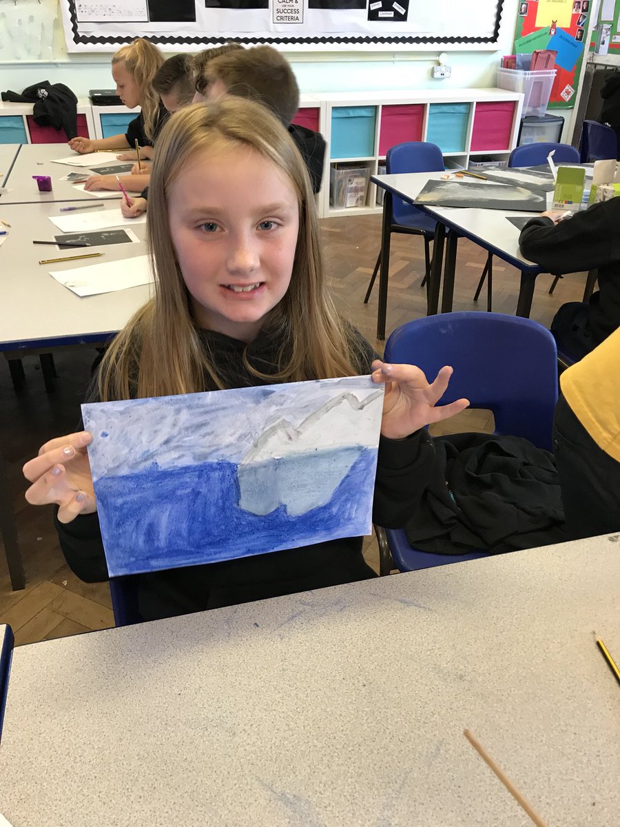 portmeadp's tweet photo. This afternoon we are Artists #pmdpy6 #pmdpart https://t.co/wssupGJrbc