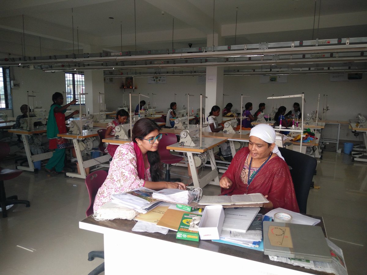 Chavivohra's tweet photo. Exploring possibilities with partner #NGOs of #tatatrusts on #careerreadinessprogram #ILFS #socialentrepreneurship #startupgurukool https://t.co/SaT82tU6lD