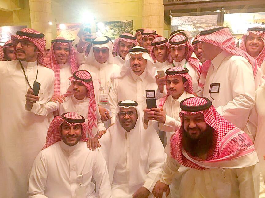 إمارة منطقة الرياض tweet media