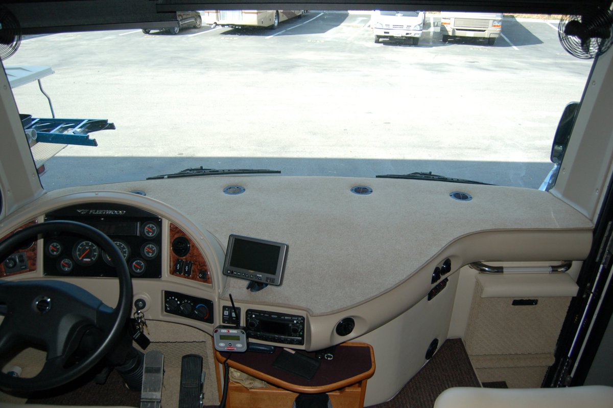 wadeRVcustoms's tweet photo. Dash mats protect your coach from the harmful rays of the sun. #wadervcustoms #rv #rvcraftsman #dashmats #nosunhere #keepitnew https://t.co/KMZFRibYgK