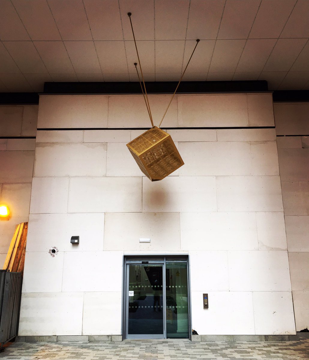 lukeartingstall's tweet image. Raising of the #cuboid #cubes #tysonbespoke #lightingdesign #lasercut #belgradeplaza #manchesterdesign #madeinbritain @SimpsonHaugh