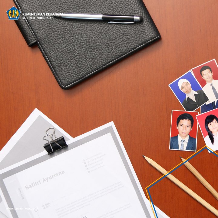 KemenkeuRI's tweet photo. Info Penting
Pengumuman Seleksi Administrasi Rekrutmen #CPNSKemenkeu 2017

Link 1: https://t.co/OFW0qjGMyQ 

Link 2: https://t.co/ki11VqaBGU https://t.co/F5zDiu5cS3