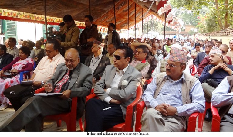 drbishnuhnepal's tweet photo. -stood in favor/o #UML+#CPNMC #Unification-called #Biplab,#Baidya,#KC+#Rohit for making a single #CommunistParty/#Nepal@#JanataTV Intv@7-8PM https://t.co/jYAreB7YlG