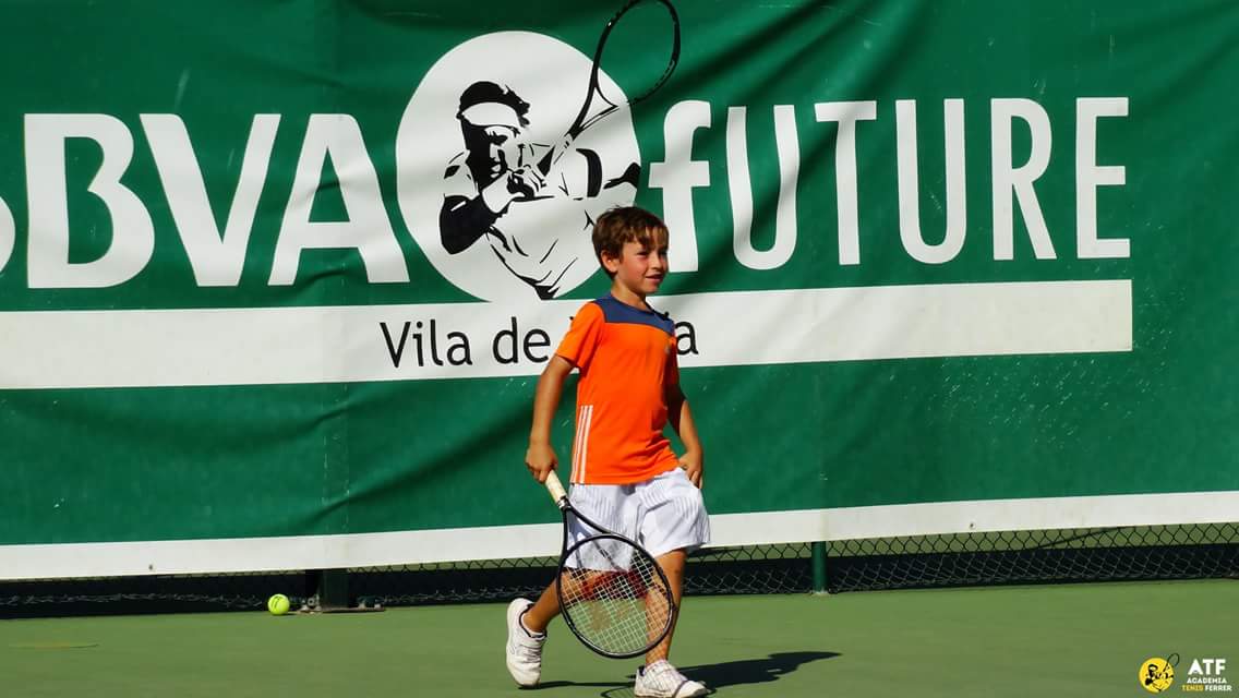 ferreracademy's tweet image. Nuestro jugador #EvanGalea disfrutando de su entrenamiento personalizado en #AcademiaTenisFerrer #AnnualProgram #ATF #Javea #Benidorm 🎾👌