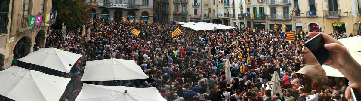 Igualada ara mateix!!! Impressionant!!! <a href="/marccastells/">Marc Castells</a> #CatalanReferendum #3Oct #VagaGeneral3O
