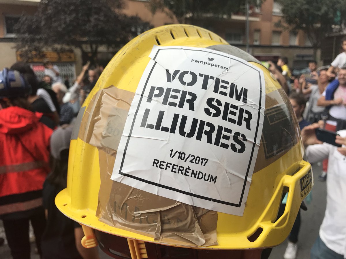 ignorantignorat's tweet photo. Comença la manifestació a #Granollers. https://t.co/cjiLqssnMC