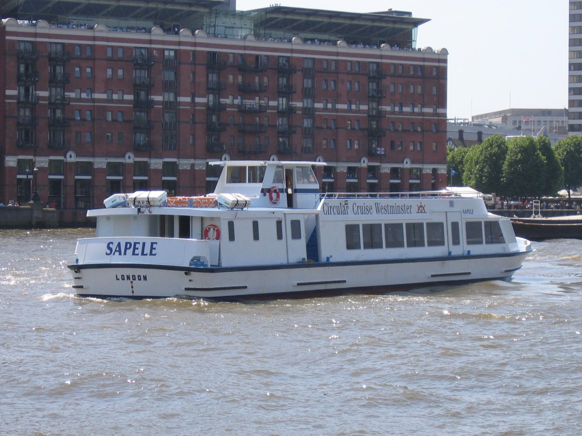 CRC_Ltd's tweet photo. Planning a party or a corporate event? Look at our range of vessels! - mail@crownriver.com #London #cruise #Thames #BOATS #salient #River https://t.co/1vcaKT94yg