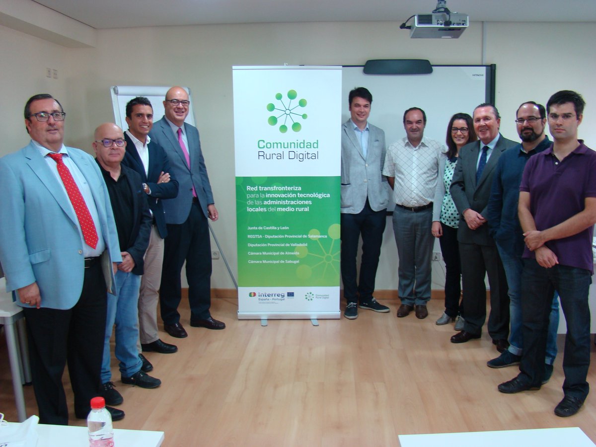 dipusalamanca's tweet photo. Mesa de trabajo de @REGTSA para impulsar el proyecto Comunidad Rural Digital con @jcyl @Dip_Va y cámaras de #Sabugal y #Almeida https://t.co/mpvLYlv2zW