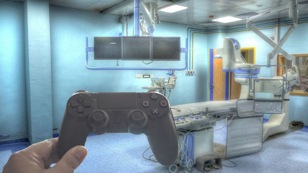Un videojuego creado en la <a href="/unicomplutense/">Complutense</a> reduce el estrés de los alumnos en quirófano goo.gl/XtZ2AC vía @SaluDigital_es