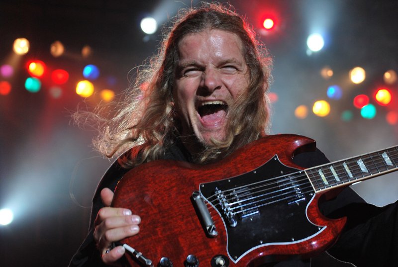 HAPPY BIRTHDAY FRANK HANNON.  TIME TO ROCK SOME  