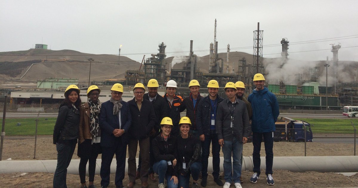 cf_afg's tweet photo. VIT10 de septembre: La promo MSIGG 2017-2018 à la découverte des installations énergétiques péruviennes! #30ansMastère #AtoutMSIGG https://t.co/XJiouEq8us