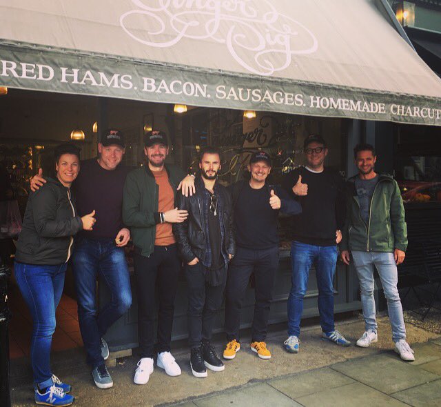 GingerPigLtd's tweet photo. Great meeting the guys @dierendonck this morning. Thanks for coming in! https://t.co/t2EHBVWDkQ