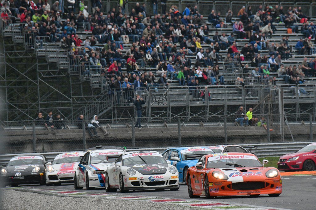 Monza: un podio strappato al fotofinish pierluigiveronesi.it/monza-un-podio…