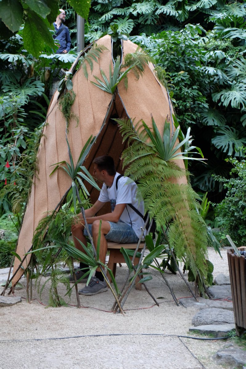 #Lisbon’s #SoundArt Greenhouse // Lisboa Soa:
sound art installations, performances; on urbanism &amp; auditory culture
thosewhomakewaves.com/home/2017/10/3…