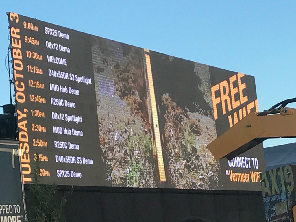 RDOKenH's tweet photo. Today's line up! Free Wifi at the Vermeer Booth #rdoequipment #vermeer #icuee https://t.co/83VbGwQEnW