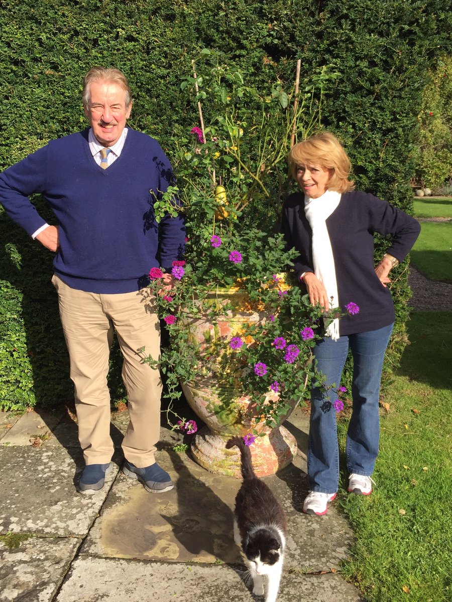 Download Sue Holderness On Twitter Mr An Mrs Boyce Back Together On The For Free Get Wallpaper Sue Holderness On Twitter Mr An Mrs Boyce Back Together On The Free HD