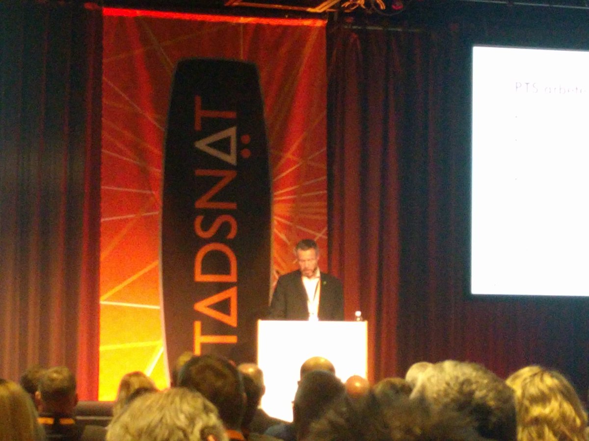 JanOllinen's tweet photo. PTS läser upp sin presentation på Bredbandsbåten. https://t.co/dec6vaTpkl