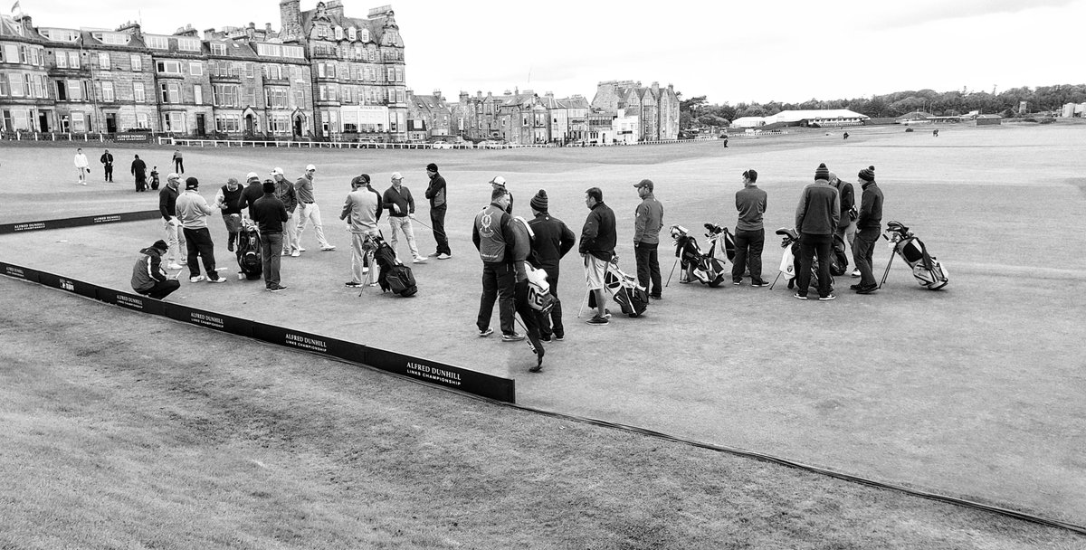experience_golf's tweet photo. A crowded 1st tee on the Old Course today @dunhilllinks #practiseday #experiencegolf # oldcourse https://t.co/0WN4rhDBEY