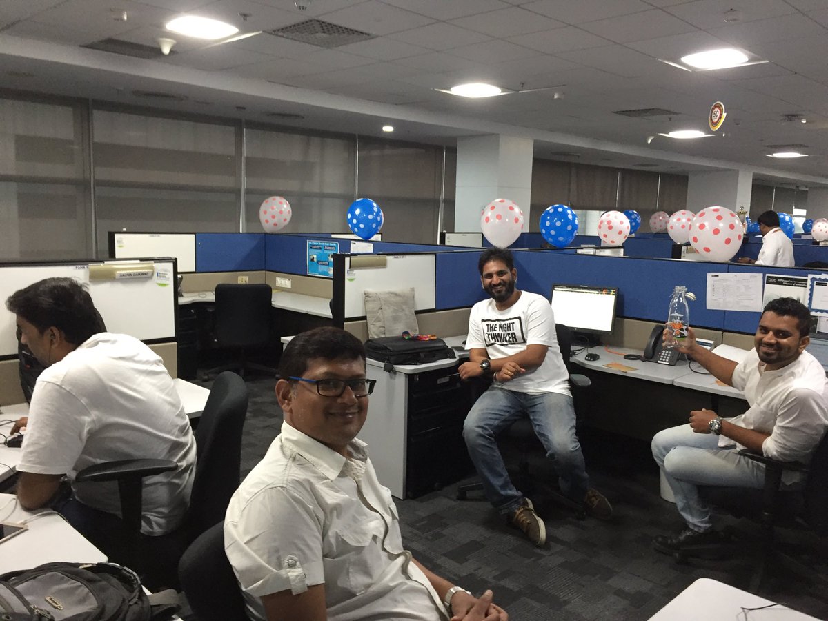 jshketan's tweet photo. Great minds @work #CSWBuildingTrust https://t.co/QTCZEgEHvU