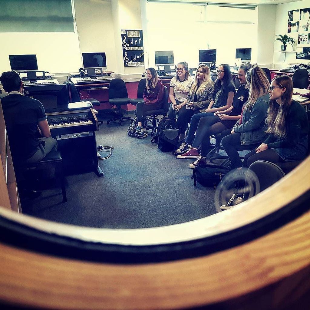 TRSPerformArts's tweet image. &apos;I dreamed a dream... and it was... SIXTH FORM CHOIR!&apos; Come and join in the fun on Tuesday lunchtimes. No need to be &apos;les miserables&apos; .... …