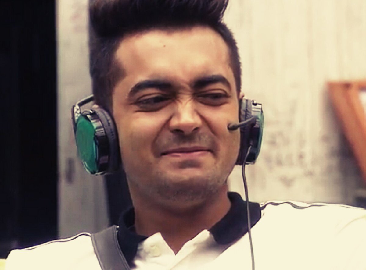 LuvTyagiFC's tweet photo. #LuvTyagi 😍😍😍 #BiggBoss11 #BB11 #BB11OnVoot https://t.co/b1kHsbAz4T