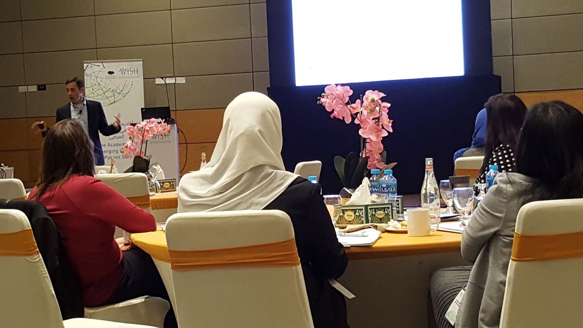 WISHQatar's tweet photo. اختتم اليوم الأول للبرنامج التدريبي بمحادثات عن تقديم الرعاية لمقدمي الرعاية لأن ذلك سيضمن رعاية بلا أضرار أو مخاطرعلى سلامة المرضى #DohaPS https://t.co/UCQYNZUo3N