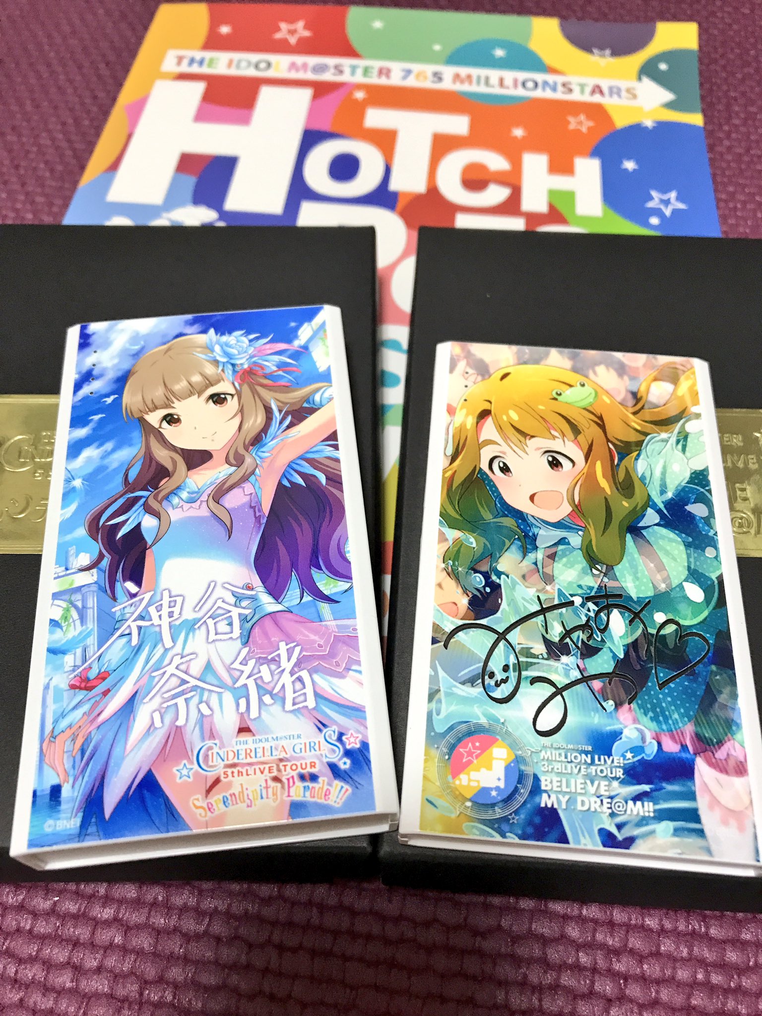 ちは 歌います 太眉が揃いました 今日も私は幸せです 神谷奈緒 宮尾美也 ハッピ エフェクト T Co Gx9ki646bl Twitter