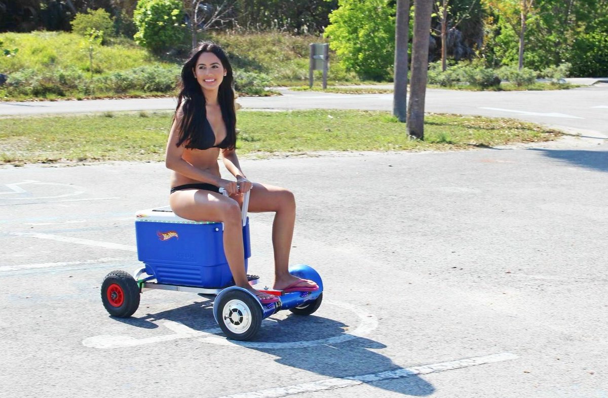 Hover_Seat's tweet photo. Pack your #beach essentials, attach your #hoverboard and go! #Amazing https://t.co/oyXwMMDPQz #hoverboard #beach #beachday #beachlife https://t.co/XFrKXa0k6f