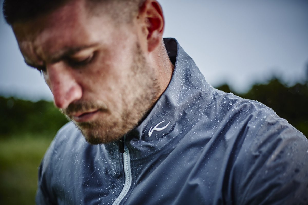TRENDYGOLF's tweet photo. Be weather ready with @KJUS_Company Pro 3L Jacket #trendygolf #kjus #weatherprotection #pro3L #waterproof https://t.co/wMOHk27Ztl