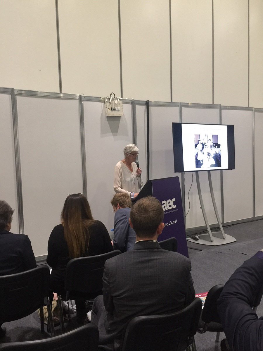 NIC_Asbestos's tweet photo. Thank you to Mavis Nye for sharing her inspirational life experience of fighting mesothelioma @Mesouk #Contam2017 https://t.co/vsMEy8Ihoo