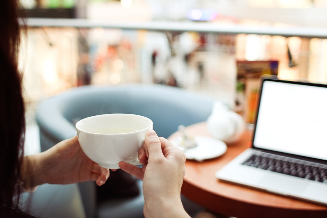 workhappymums's tweet photo. 10 questions for return-to-work mums to think about before dusting off their CV: https://t.co/0q6TnYVEgM #womenreturners @jobsearch https://t.co/3Ap9IK0ePB