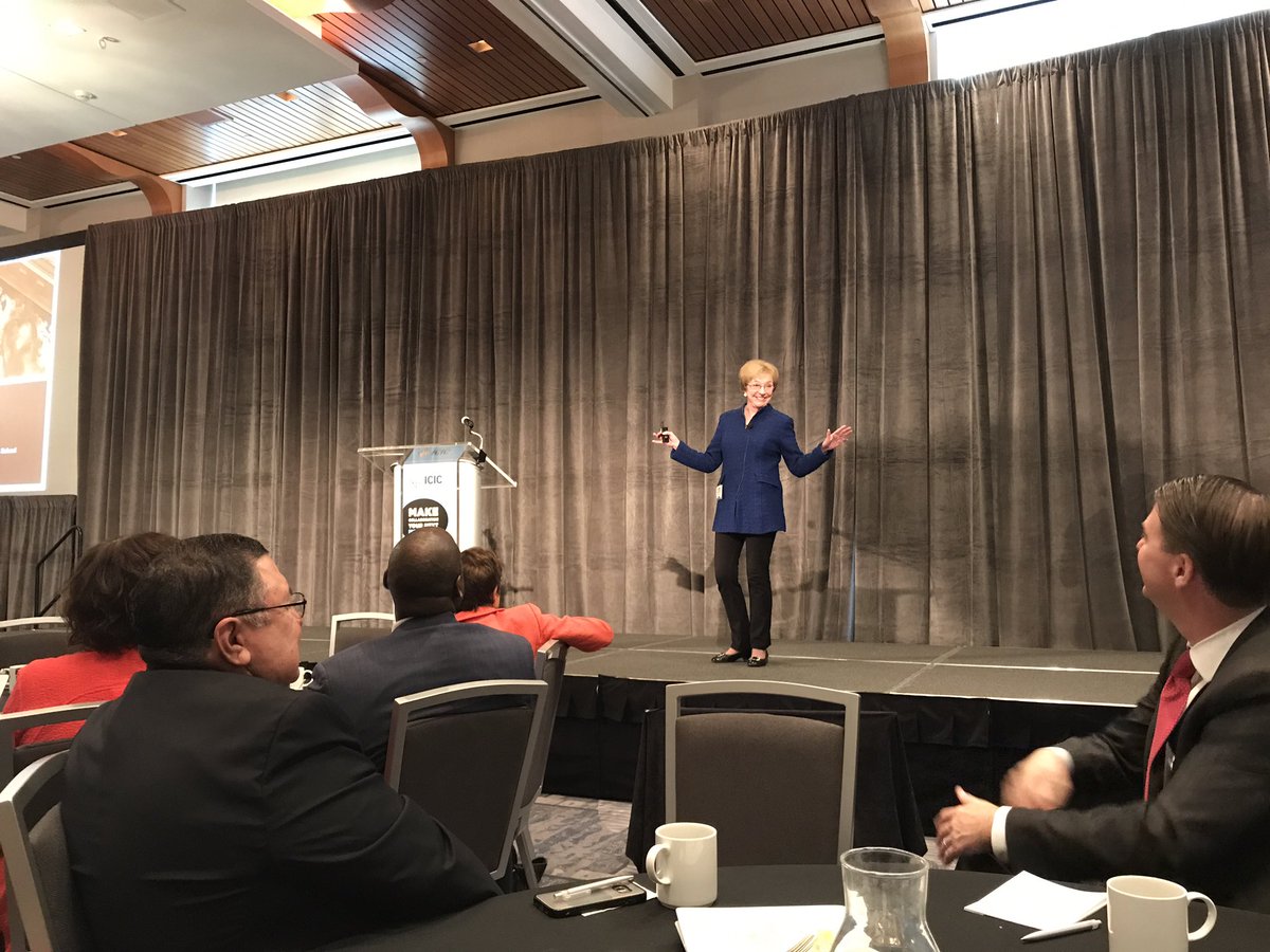 Sandy Marsico tweet media