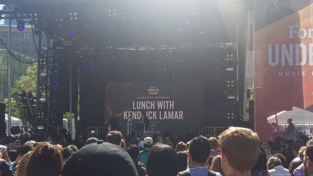 Eliana_Murillo's tweet photo. "I can't be afraid to offend anyone. I have to do what's true to myself, my own values &amp; beliefs. My flaws makes me human." @kendricklamar https://t.co/Onndou93mw